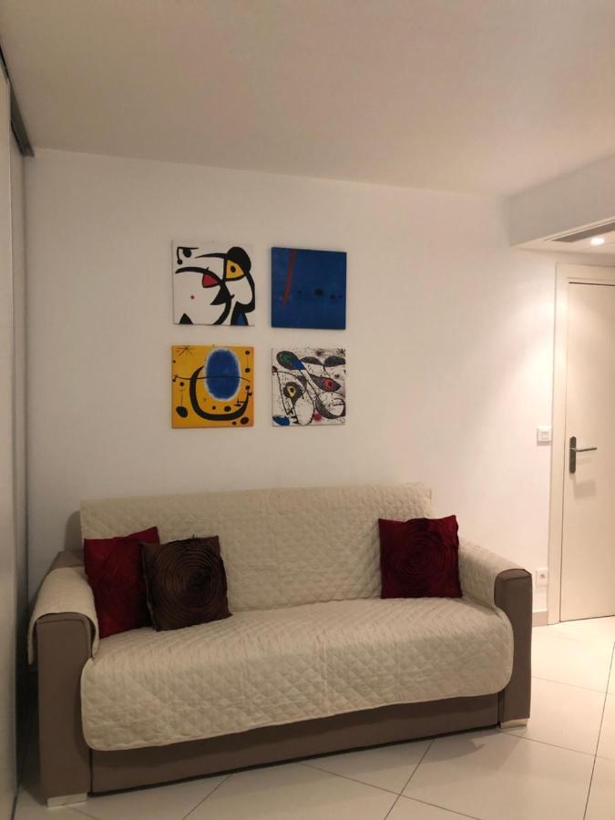West Bay Apartment Menton Bagian luar foto