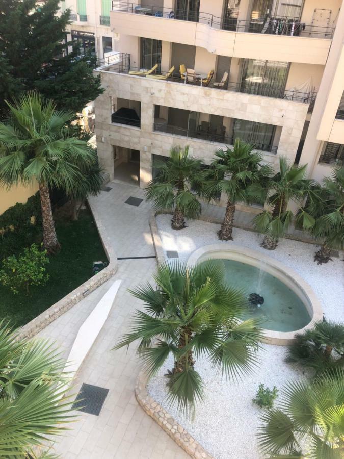 West Bay Apartment Menton Bagian luar foto